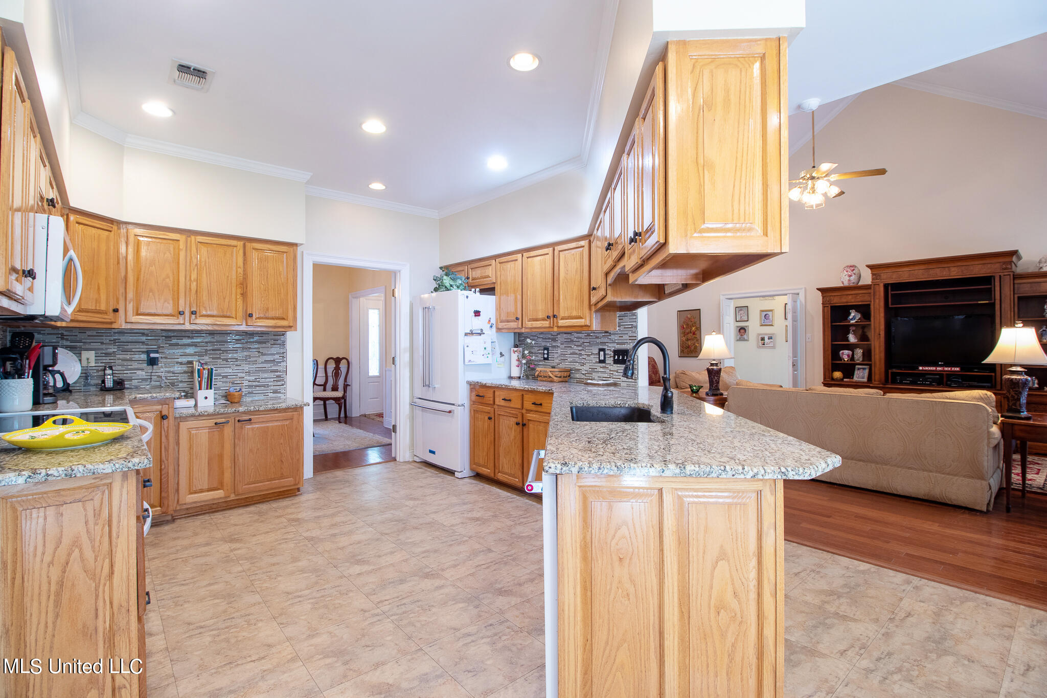 2565 Spring Ridge Drive Biloxi, MS 39531 - Photo 11 of 32 2565 Spring Ridge-117006