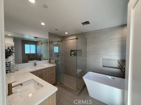 $849,950 | 13351 West Cellest Parkway, Pacoima, CA 91331