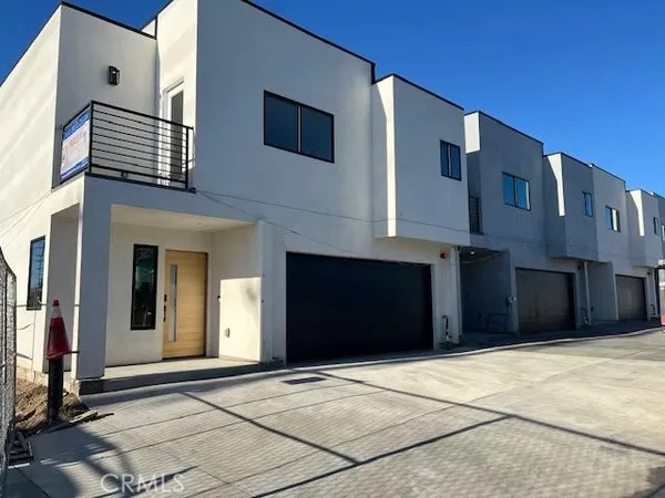 $849,950 | 13351 West Cellest Parkway, Pacoima, CA 91331