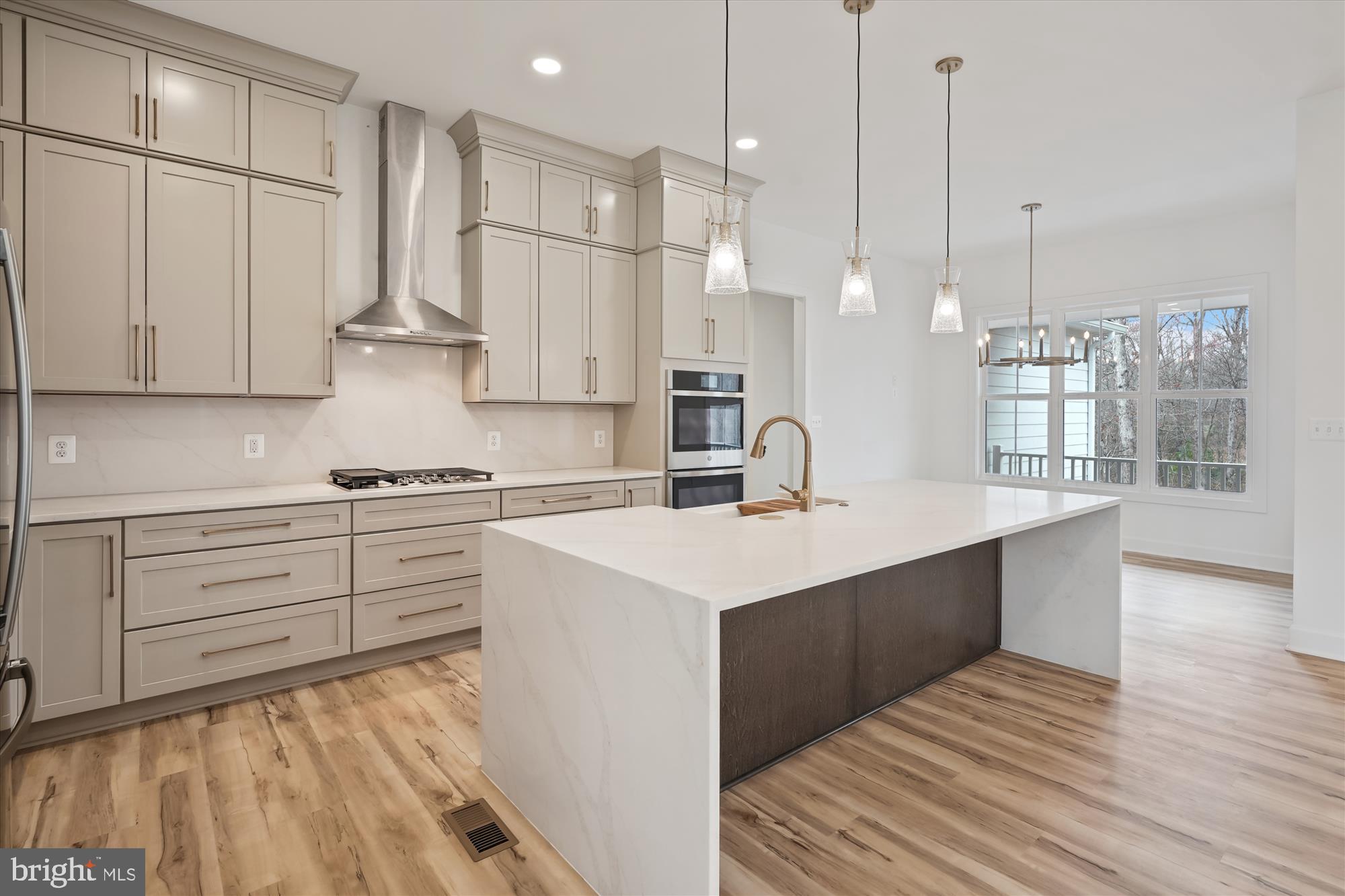 16510 Gaines Road Broad Run, VA 20137 - Photo 12 of 71 Kitchen