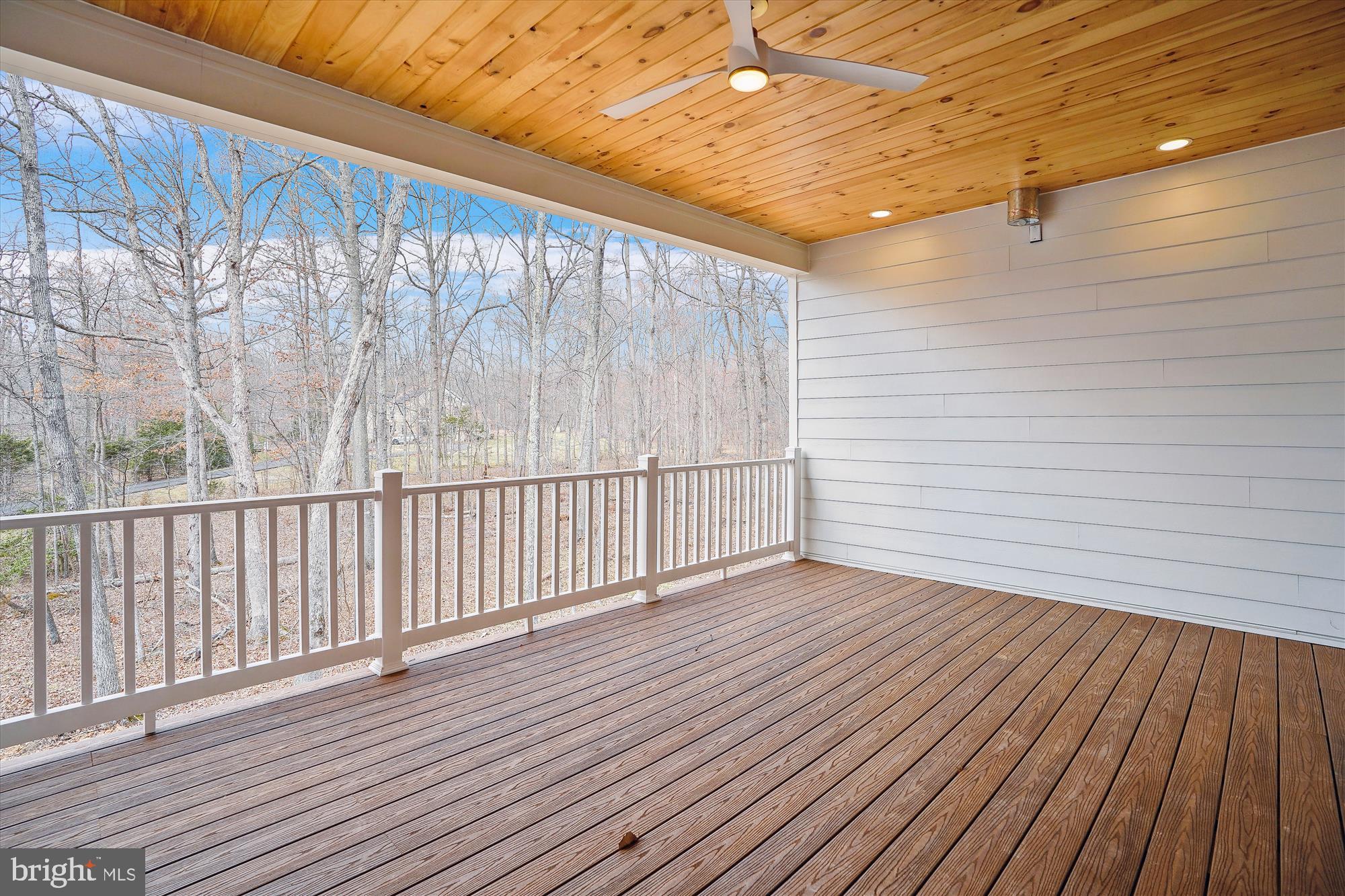 16510 Gaines Road Broad Run, VA 20137 - Photo 18 of 71 Deck