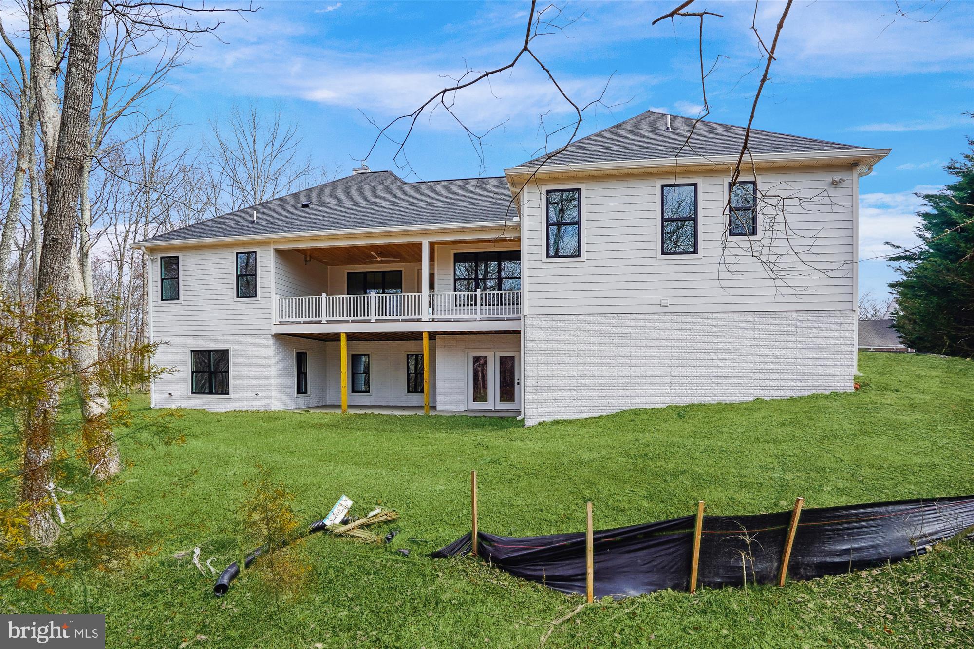 16510 Gaines Road Broad Run, VA 20137 - Photo 4 of 71 Back Elevation