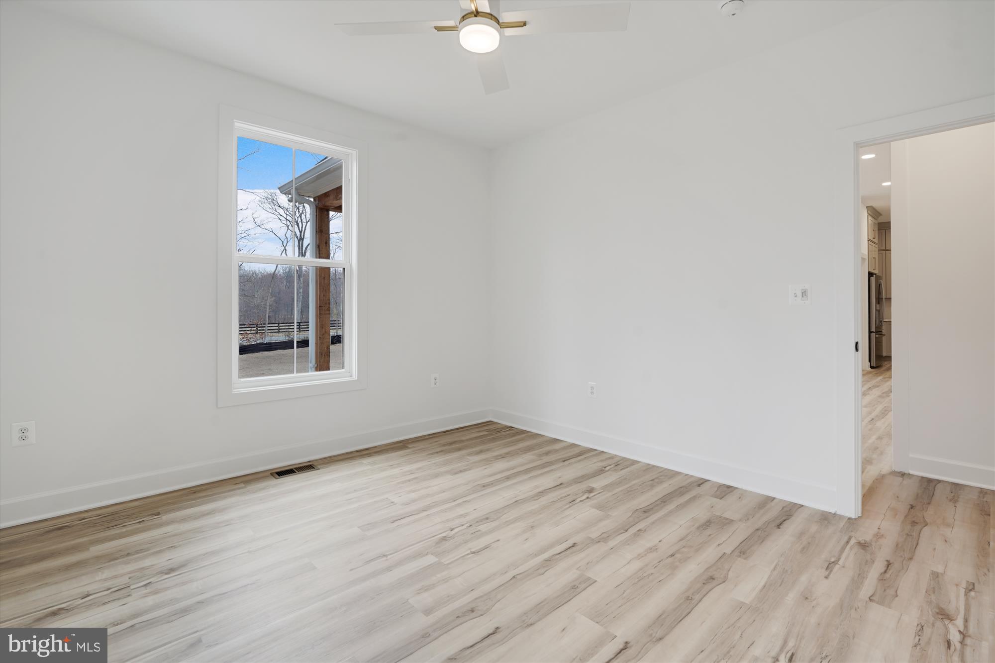 16510 Gaines Road Broad Run, VA 20137 - Photo 41 of 71 Bedroom