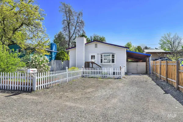 $335,000 | 808 North A Street, Parma, ID 83660