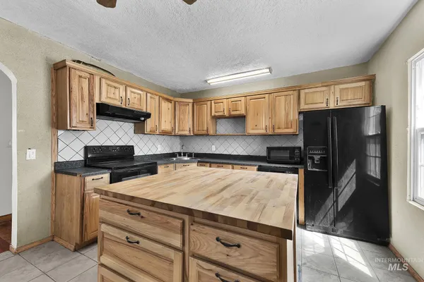 $335,000 | 808 North A Street, Parma, ID 83660