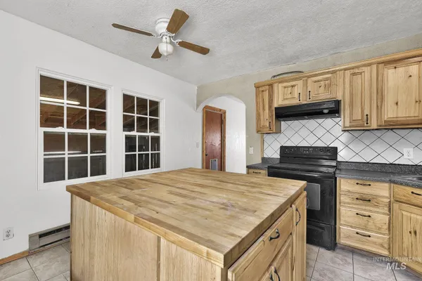 $335,000 | 808 North A Street, Parma, ID 83660