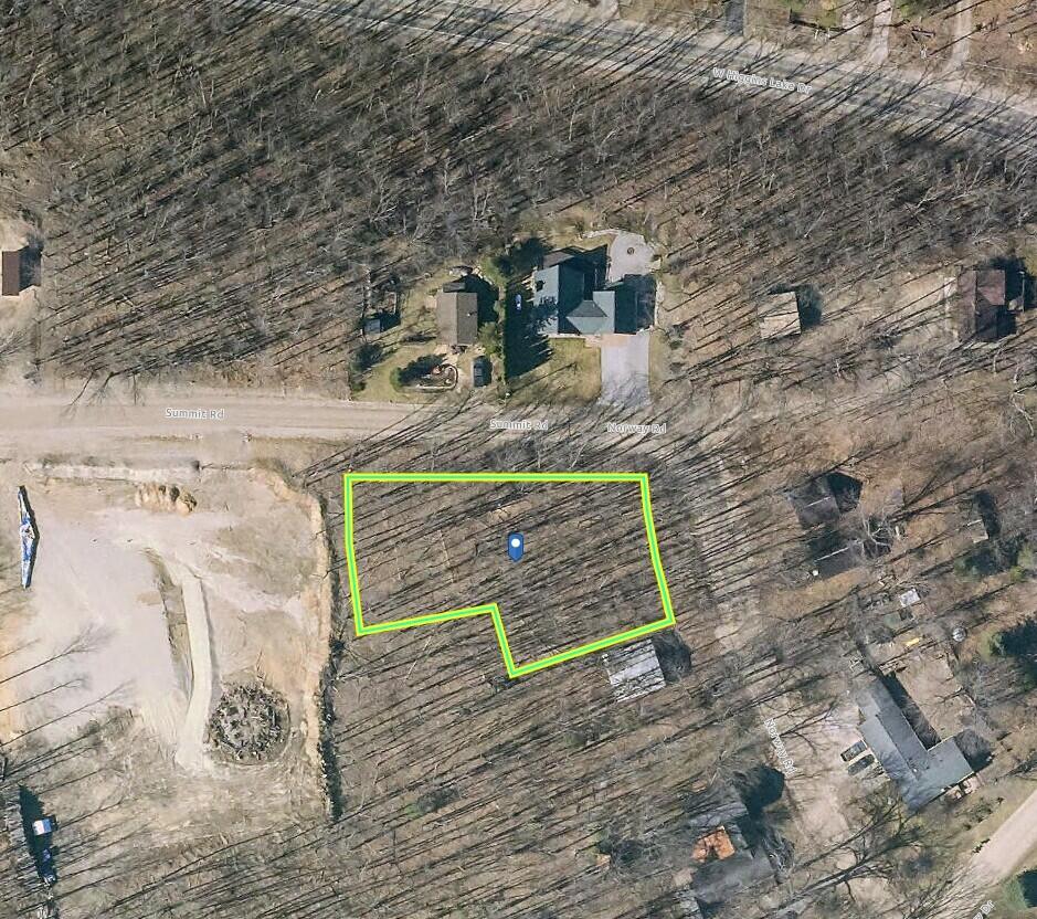 305 Summit Road Roscommon, MI 48653 - Photo 4 of 14 Gallery Image 4
