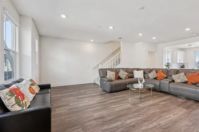 $989,000 | 256 Plum Tree Street, Livermore, CA 94551