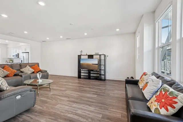 $989,000 | 256 Plum Tree Street, Livermore, CA 94551