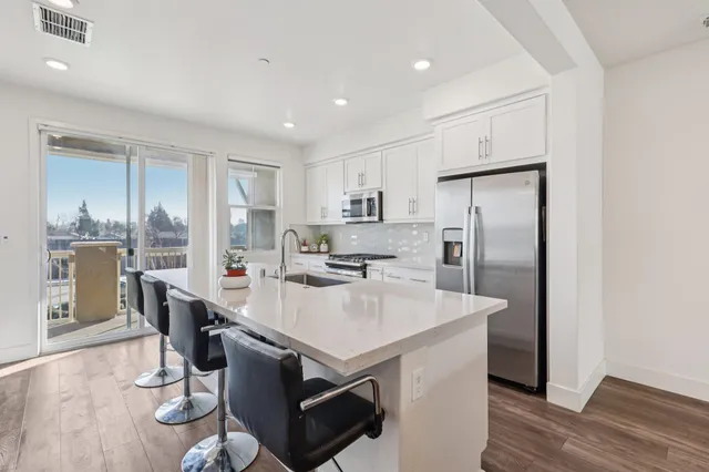 $989,000 | 256 Plum Tree Street, Livermore, CA 94551