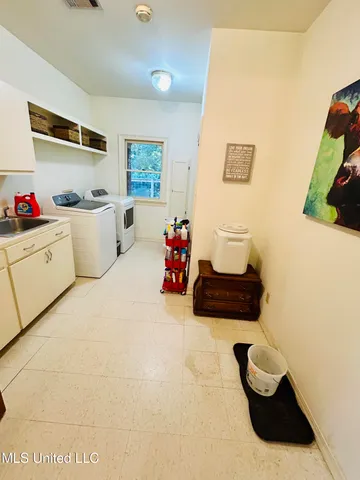 $450,000 | 11 Aberdeen Road, Natchez, MS 39120