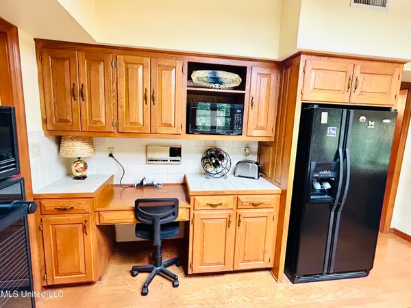 $450,000 | 11 Aberdeen Road, Natchez, MS 39120