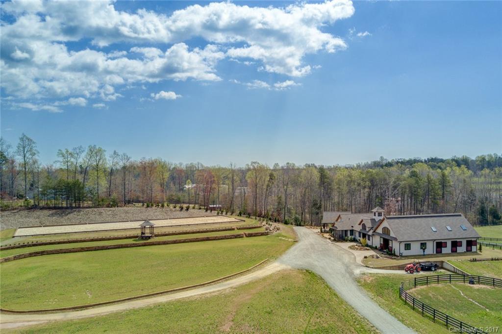 2988 Landrum Road Columbus, NC 28722 - Photo 5 of 24