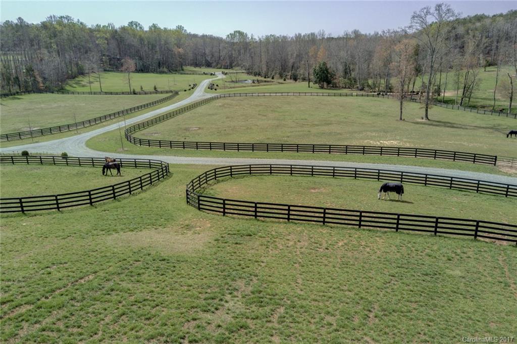 2988 Landrum Road Columbus, NC 28722 - Photo 8 of 24