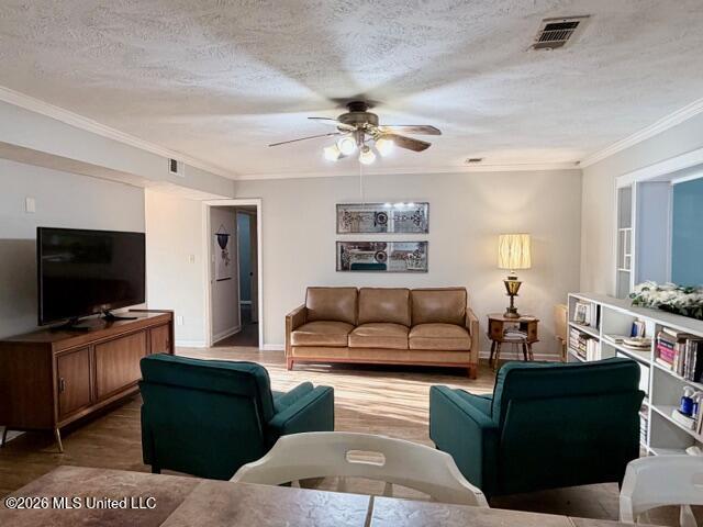 302 North Church Street Florence, MS 39073 - Photo 6 of 29 IMG_5819