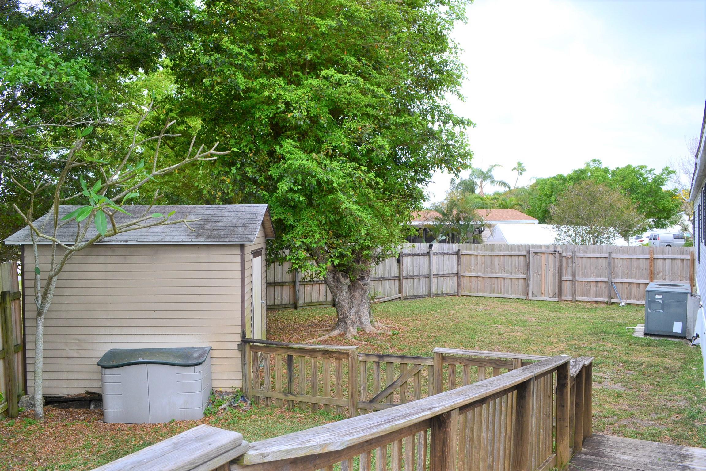 10398 South 228th Lane Boca Raton, FL 33428 - Photo 4 of 22 2019-03-14 22.58.27