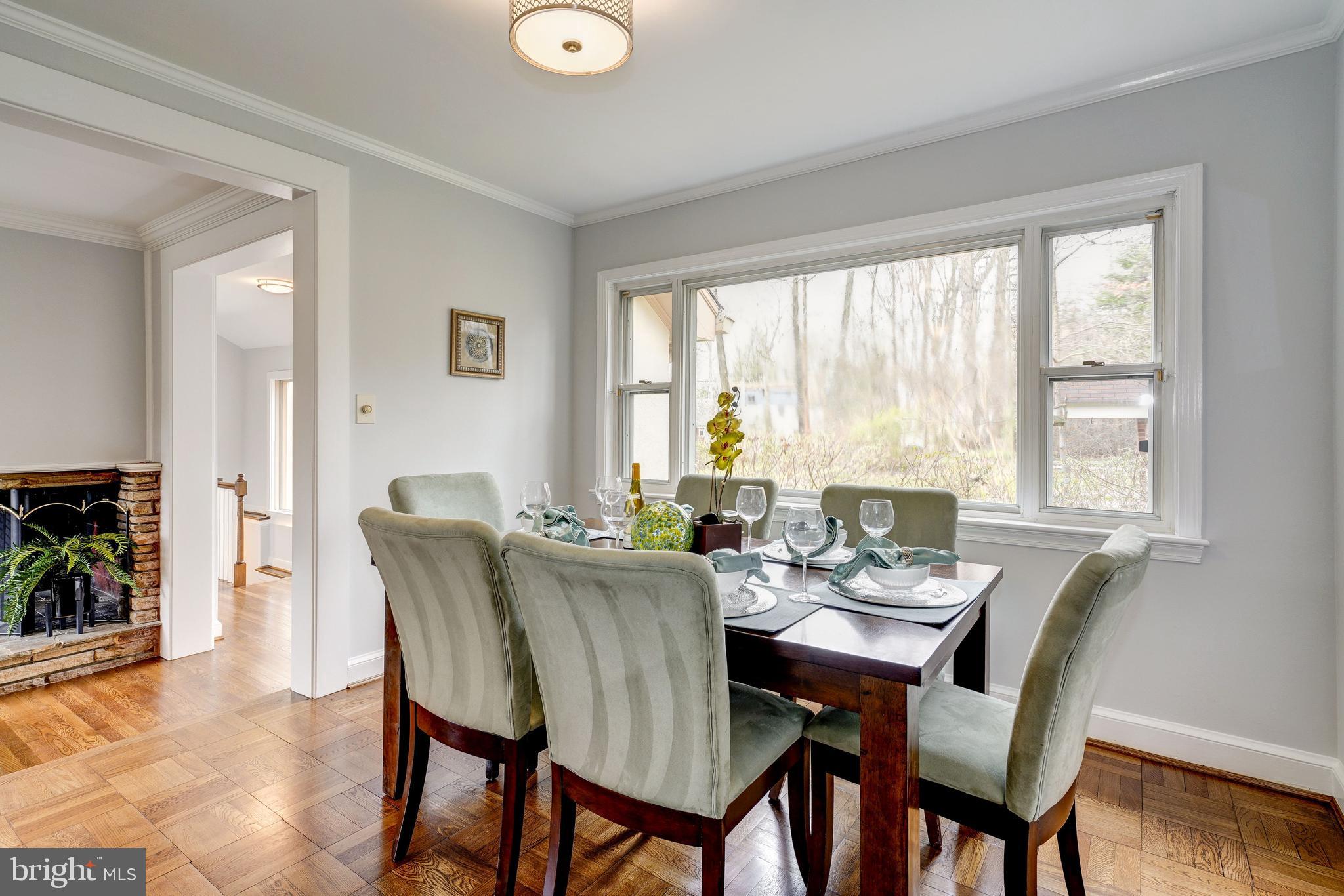 6520 Greentree Road Bethesda, MD 20817 - Photo 4 of 25 Dining Room is Open to Living Room