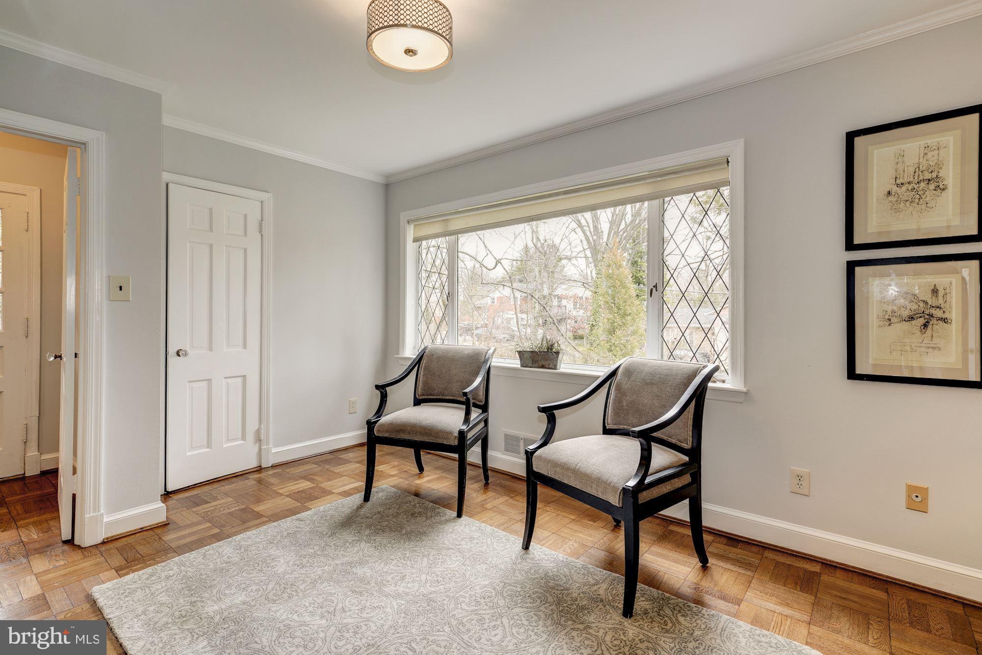 6520 Greentree Road Bethesda, MD 20817 - Photo 10 of 25 Sitting Room/Den off kitchen