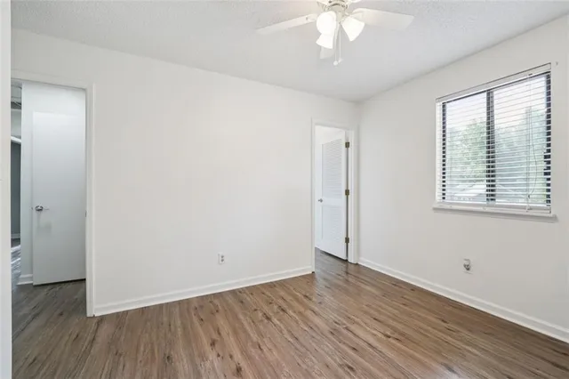 $2,300 | 5320 Kelleys Creek Drive, Stone Mountain, GA 30088