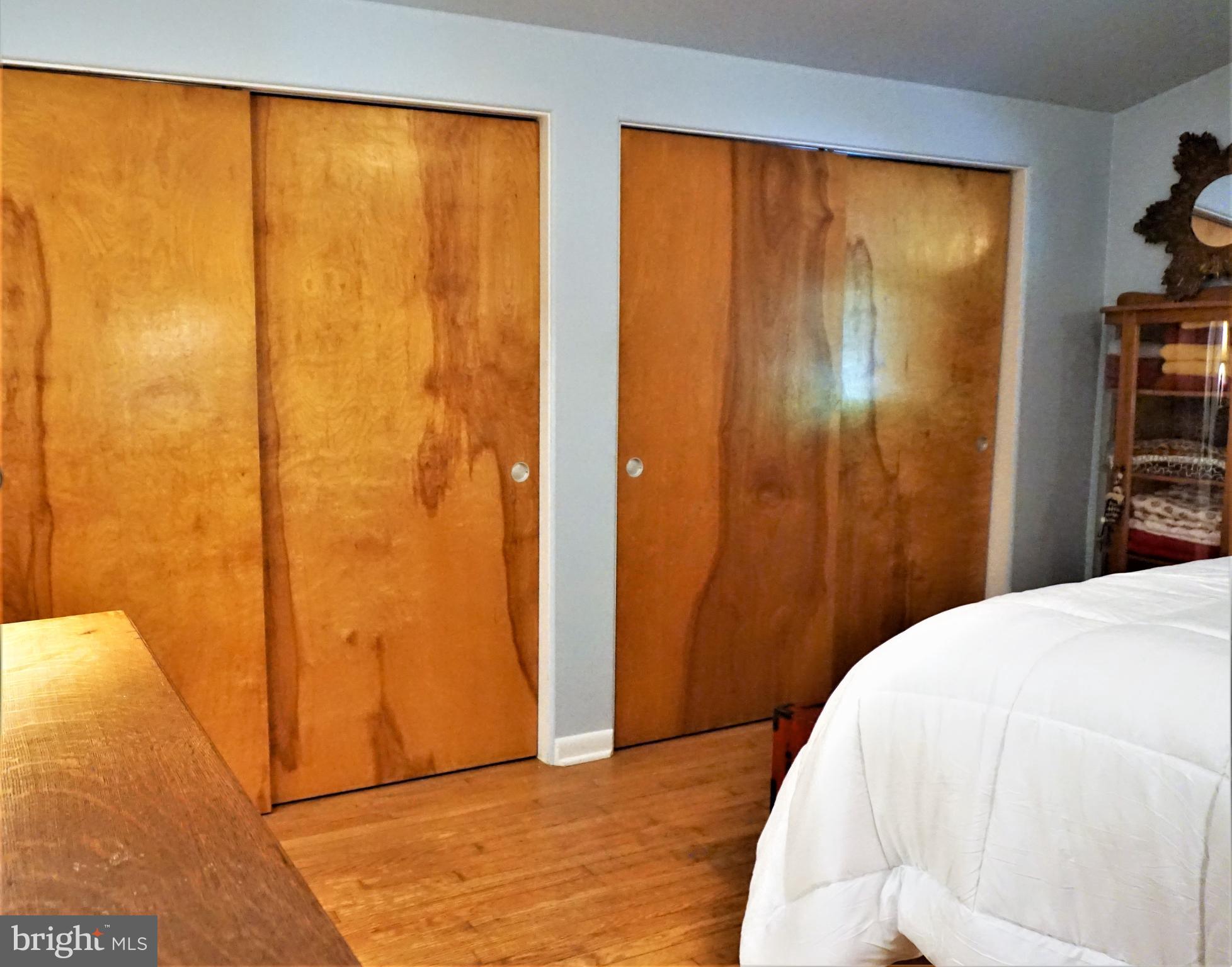 578 Edgewood Road York, PA 17402 - Photo 24 of 43 Bedroom 1