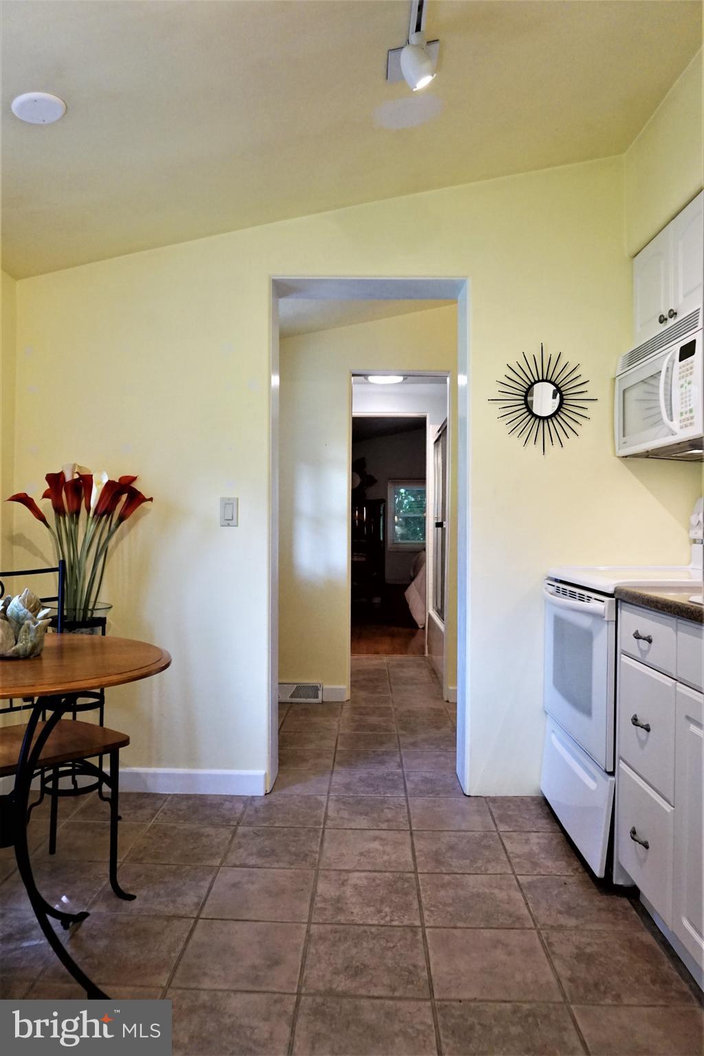 578 Edgewood Road York, PA 17402 - Photo 32 of 43 Gallery Image 32