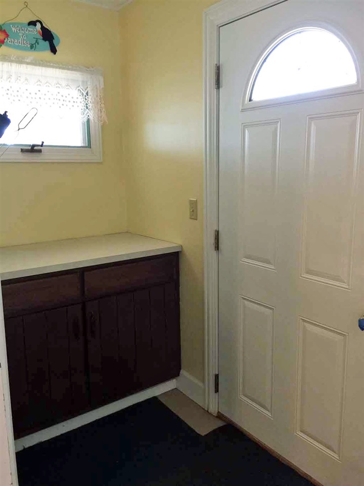 672 Lakewood Road Traverse City, MI 49685 - Photo 36 of 48 1832088-35.JPG