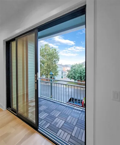 $3,900 | 3807 Threadgill Street, Austin, TX 78723