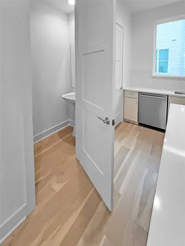 $3,900 | 3807 Threadgill Street, Austin, TX 78723