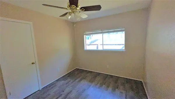 $2,000 | 17323 Camberwell Green Lane, Houston, TX 77070