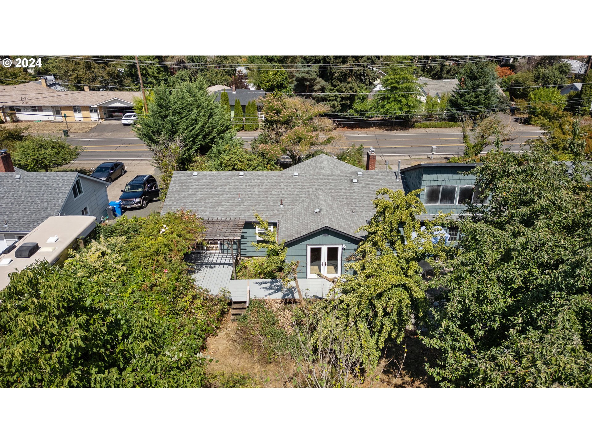 1042 Cal Young Road Eugene, OR 97401 - Photo 39 of 44 Gallery Image 39
