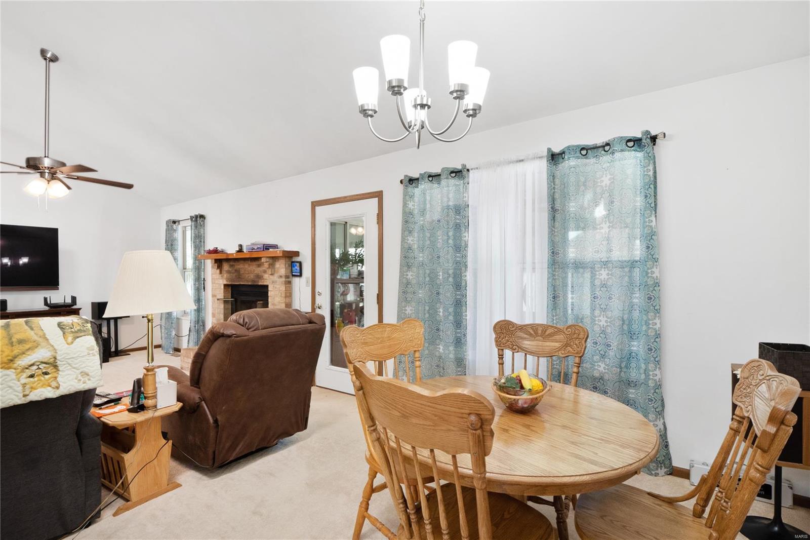 3296 Springbrook Drive Shiloh, IL 62221 - Photo 8 of 39 Gallery Image 8