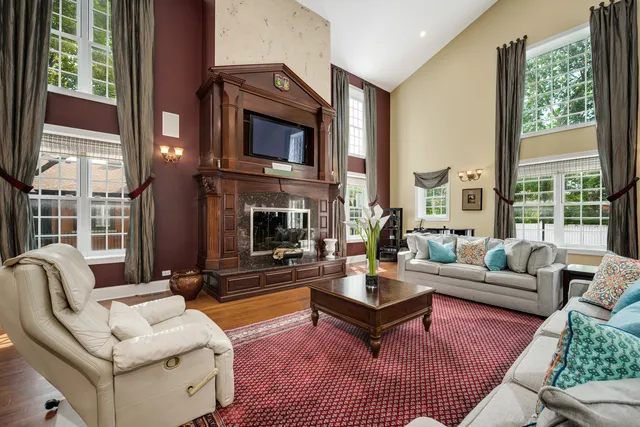 $2,900,000 | 2851 West Rascher Avenue, Chicago, IL 60625