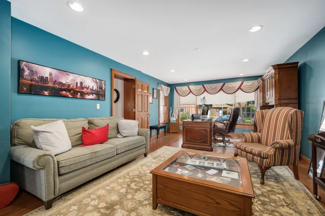 $2,900,000 | 2851 West Rascher Avenue, Chicago, IL 60625