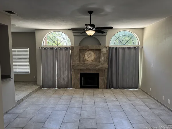 $1,800 | 9730 Silver Moon, San Antonio, TX 78254