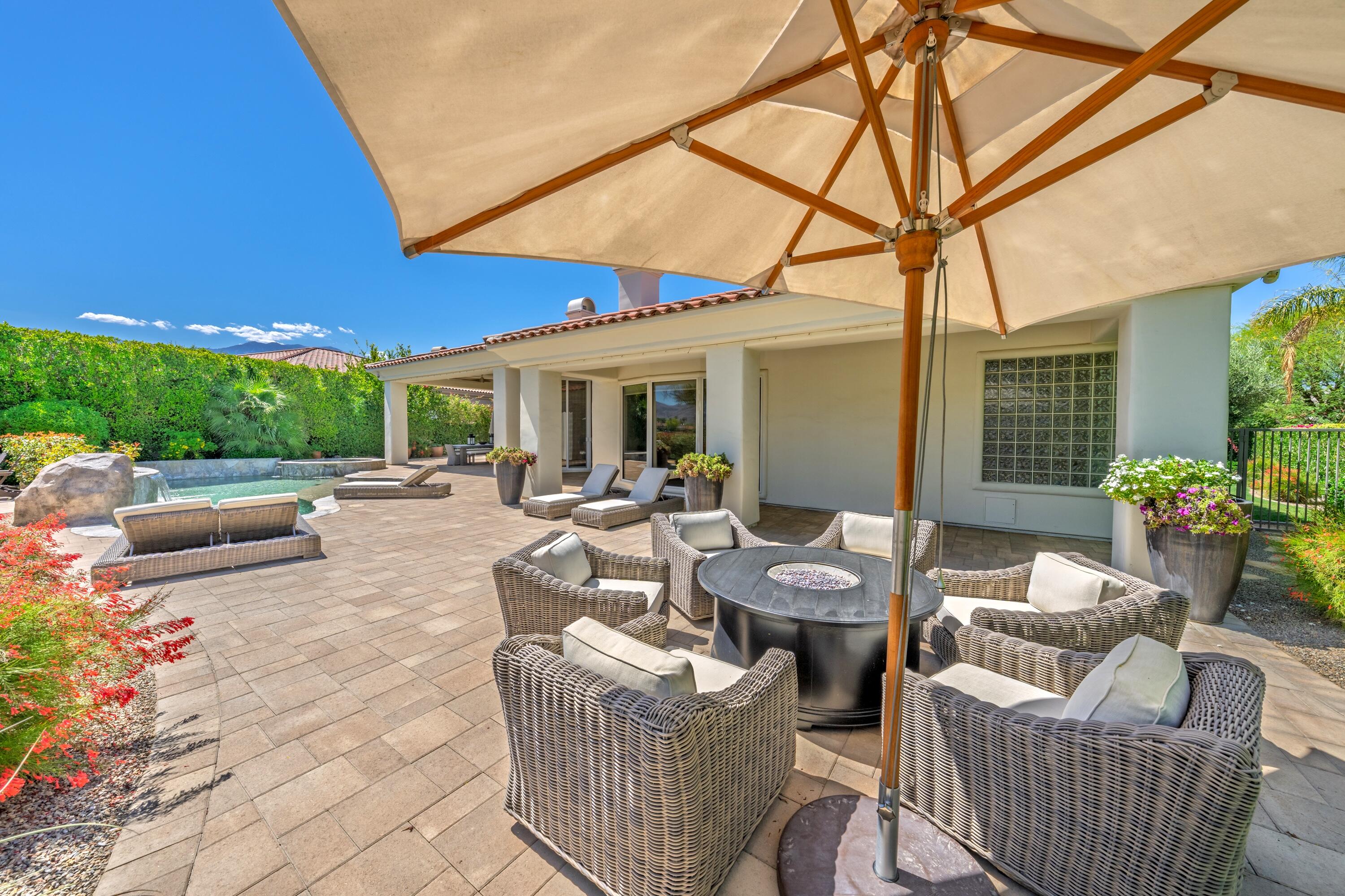 306 Loch Lomond Road Rancho Mirage, CA 92270 - Photo 50 of 60 a view of outdoor space yard and patio