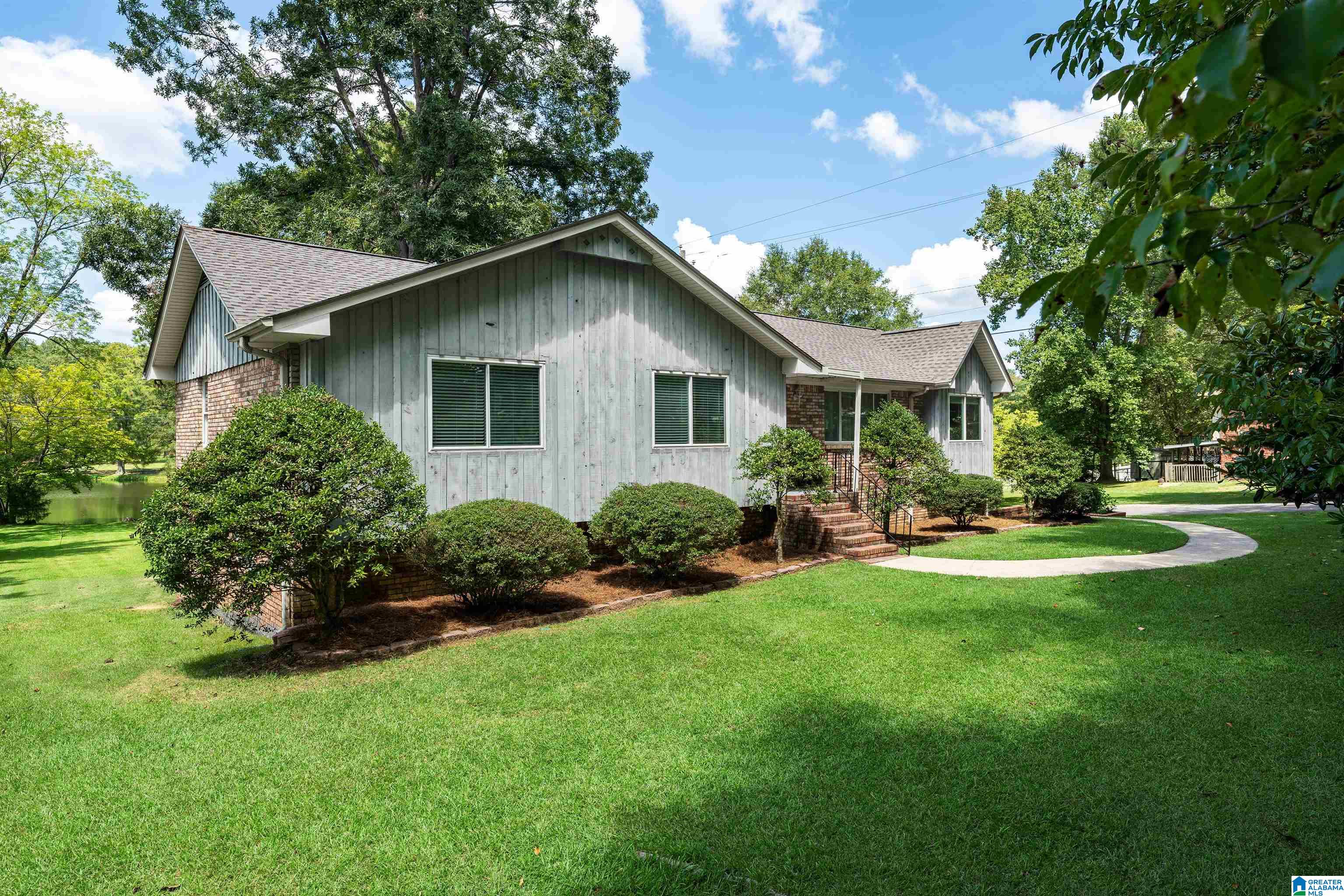 1843 Sunnybrook Lane Helena, AL 35080 - Photo 2 of 40