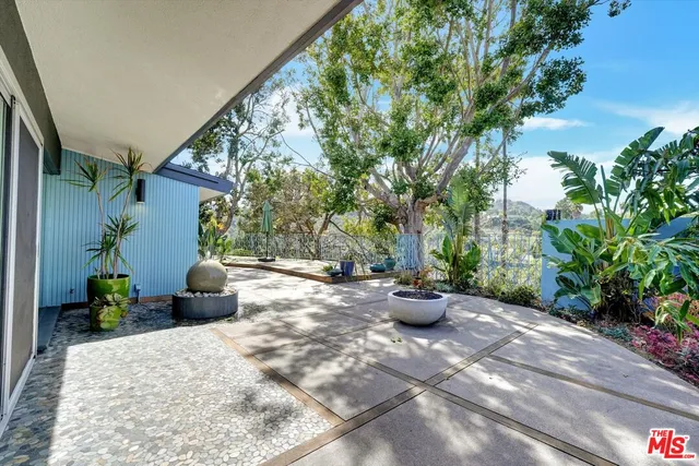 $12,000 | 2755 Carmar Drive, Los Angeles, CA 90046