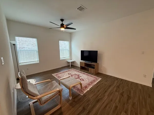 $1,895 | 1745 Woolsey Way, Leander, TX 78641
