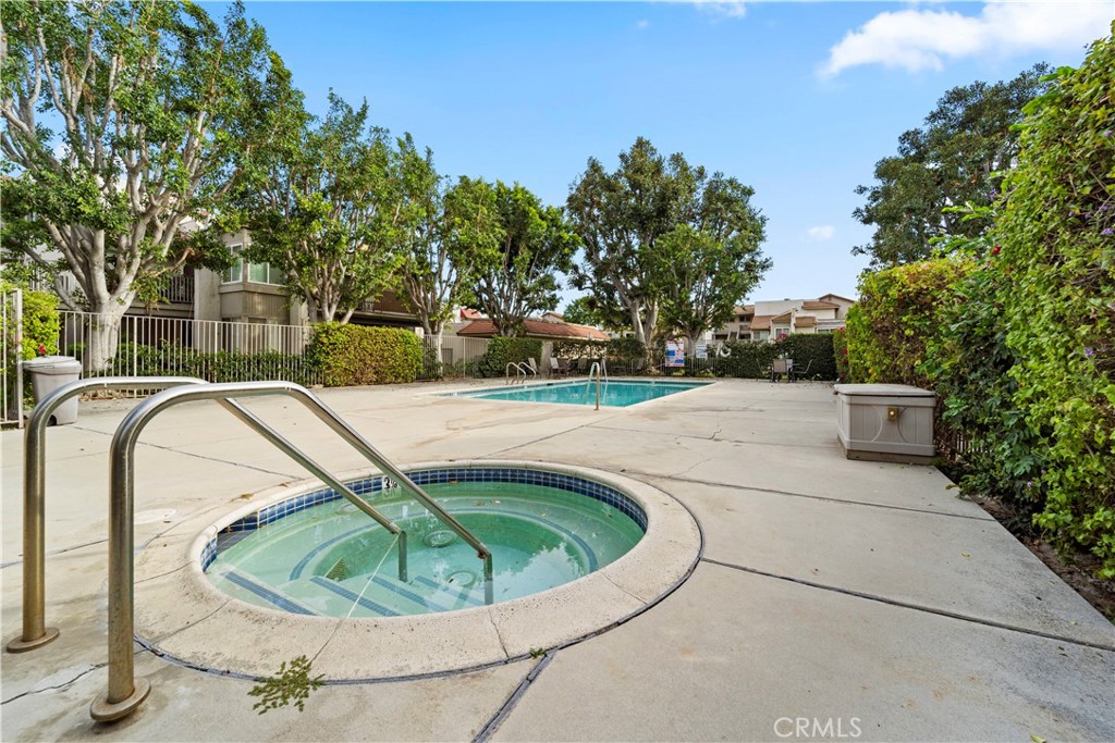 811 Cinnamon Lane Duarte, CA 91010 - Photo 21 of 22 a view of swimming pool from a balcony
