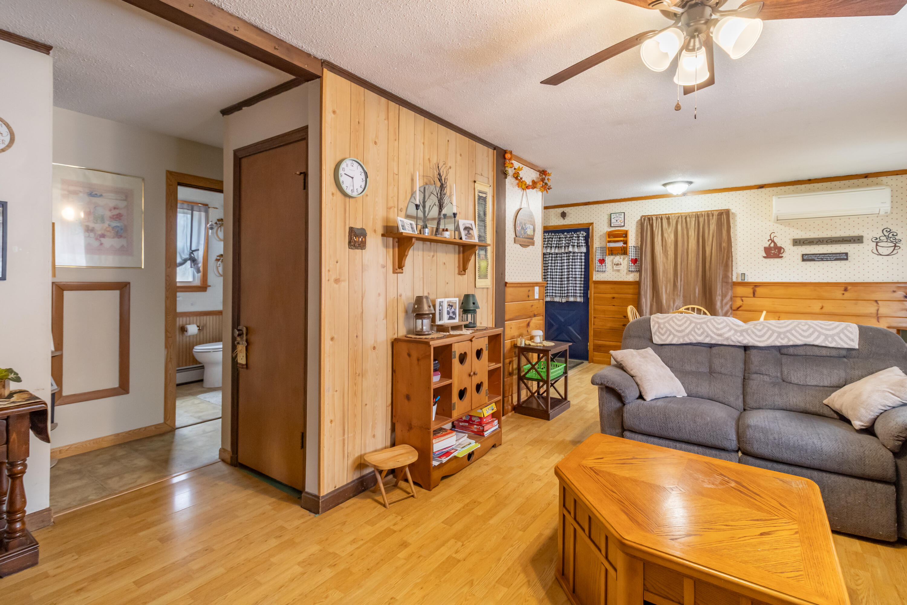336 Stetson Road West Levant, ME 04456 - Photo 38 of 58 336 Stetson Road West Interiors-11