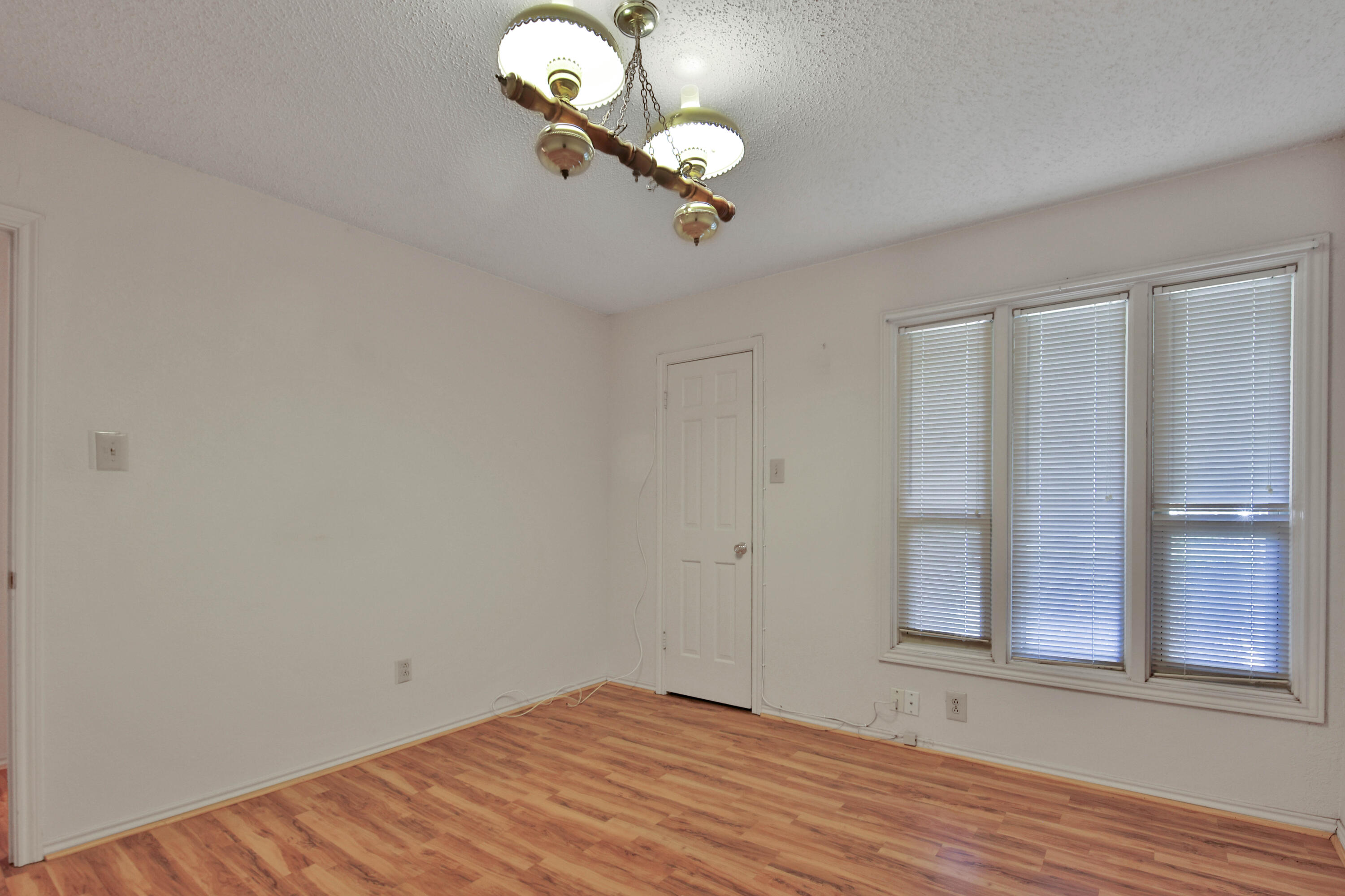 5013 57th Street Lubbock, TX 79414 - Photo 21 of 38 IMG_2773