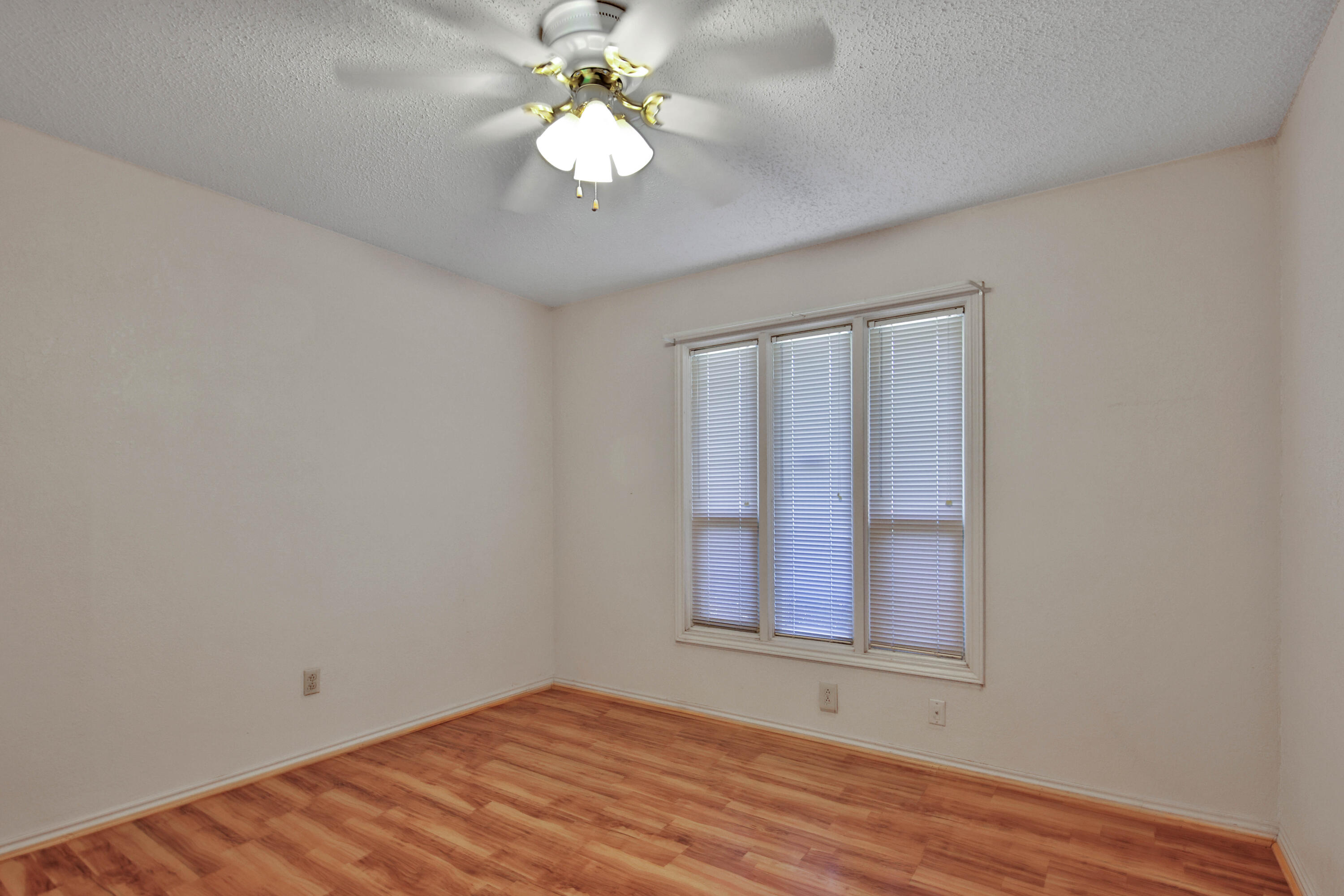 5013 57th Street Lubbock, TX 79414 - Photo 23 of 38 IMG_2775