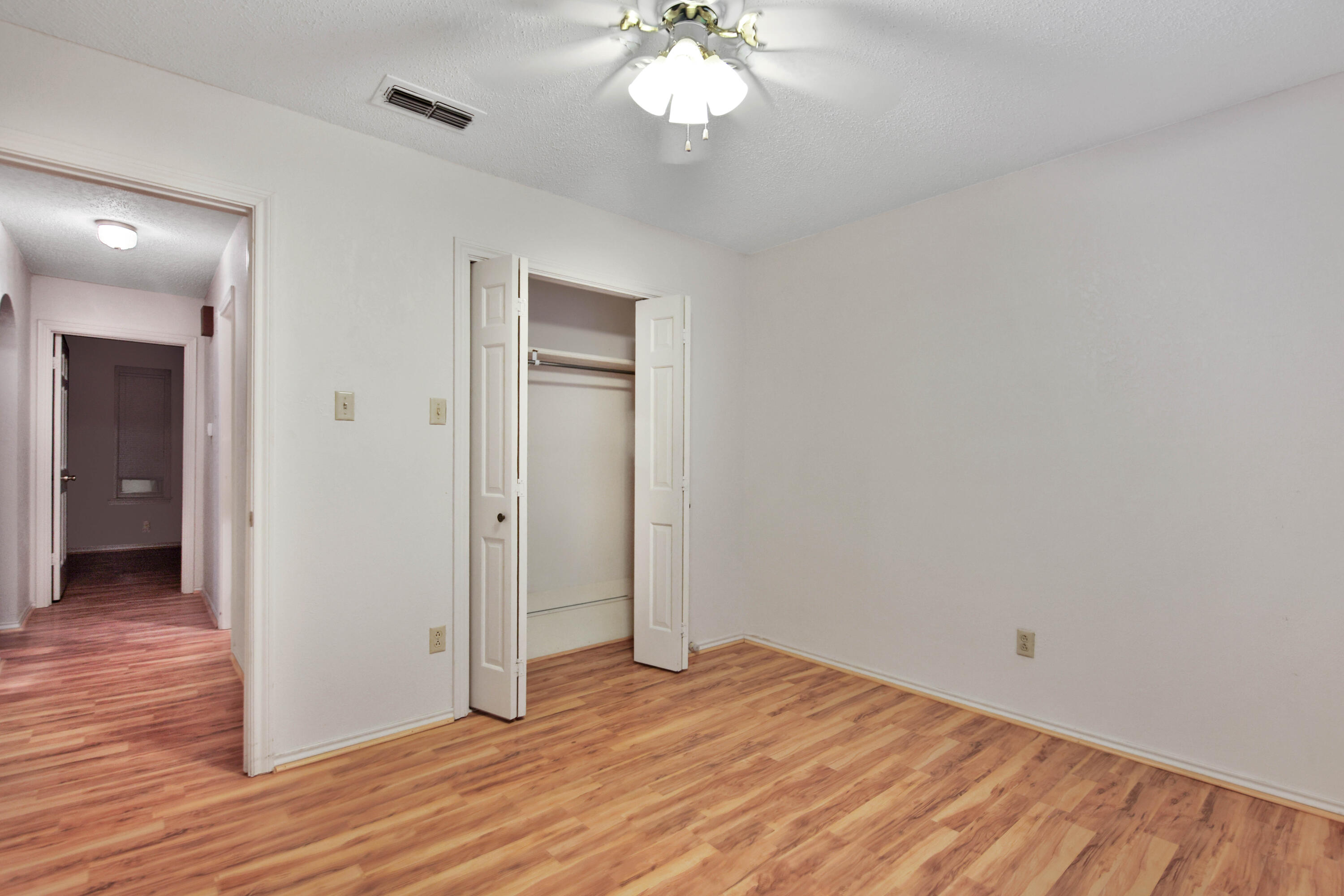 5013 57th Street Lubbock, TX 79414 - Photo 24 of 38 IMG_2776