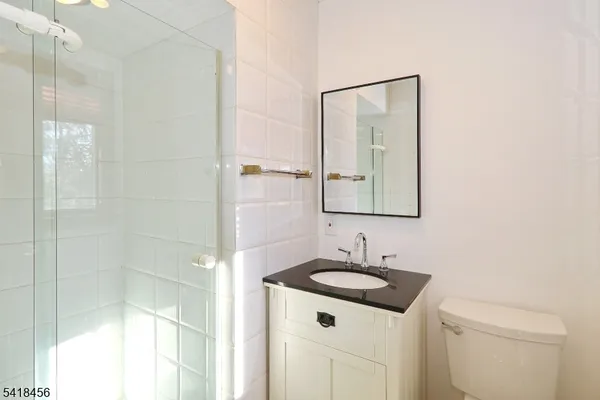 $4,900 | 240 Twin Oaks Terrace, Westfield, NJ 07090