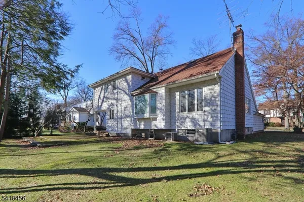 $4,900 | 240 Twin Oaks Terrace, Westfield, NJ 07090
