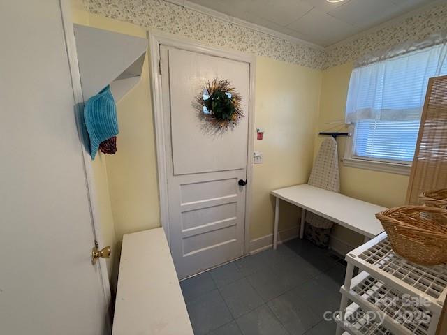 420 Virginia Street Southwest Lenoir, NC 28645 - Photo 35 of 36 a room with furniture and a gate