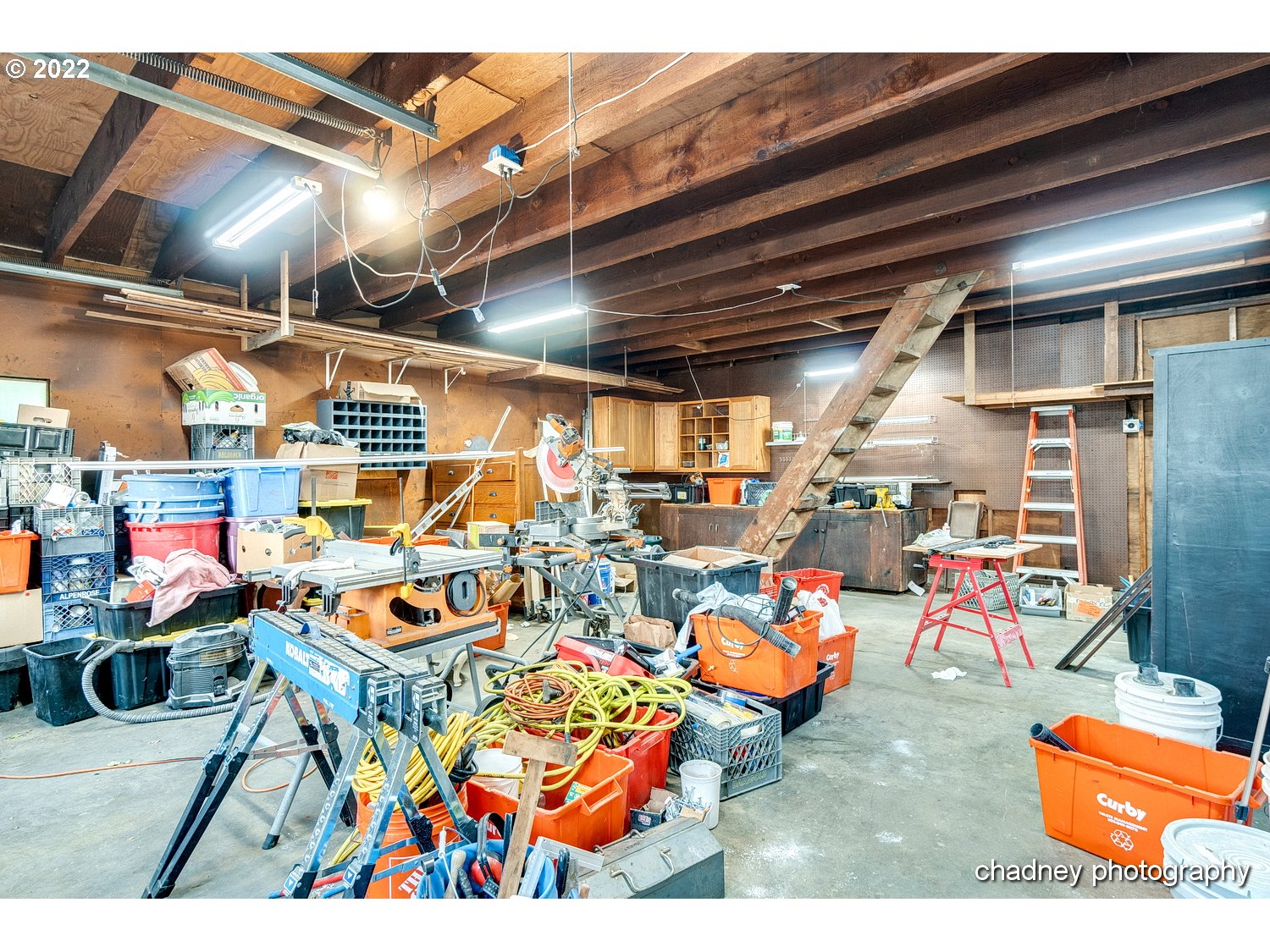 606 Southeast Northway Road Corbett, OR 97019 - Photo 32 of 32 a view of an outdoor space