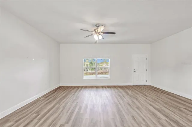 $261,000 | 44 West Lynnhaven Place, Citrus Springs, FL 34434