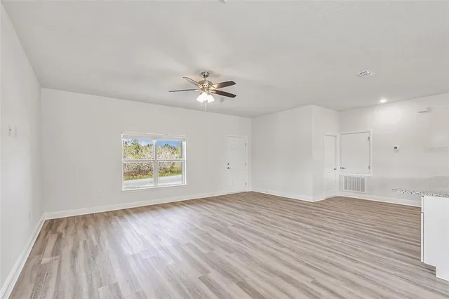 $261,000 | 44 West Lynnhaven Place, Citrus Springs, FL 34434