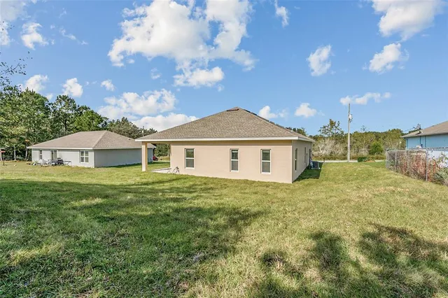 $261,000 | 44 West Lynnhaven Place, Citrus Springs, FL 34434
